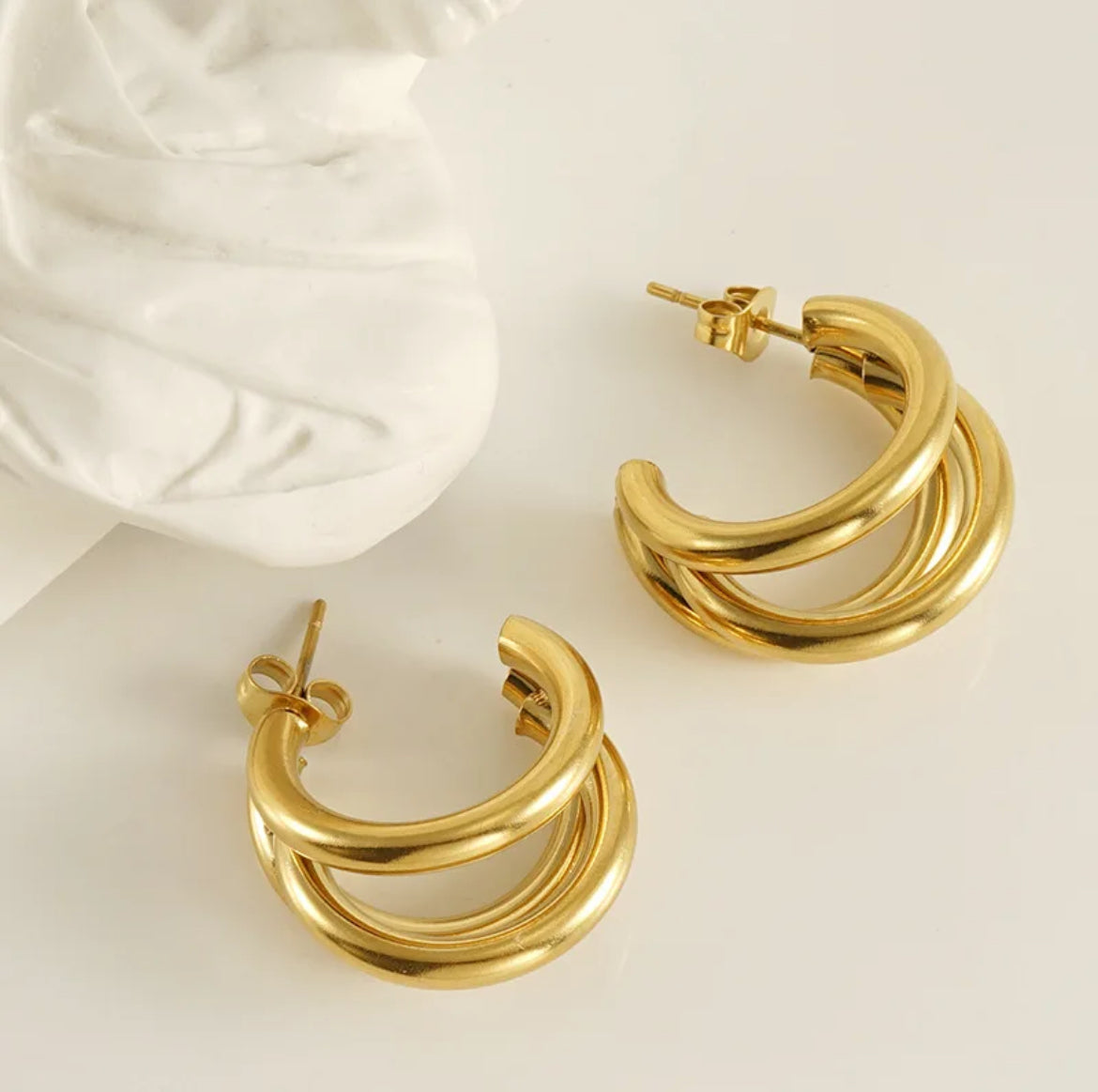 Sloane Triple Hoops